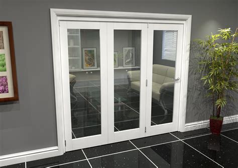 2060x2130x133mm (7ft) 3 Door White P10 Roomfold Grande - Clear