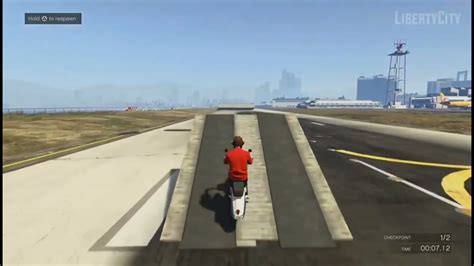 Top 30 coolest stunts in GTA 5