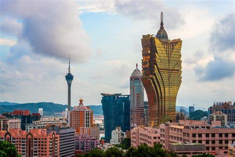 Premium Photo | Macau china skyline