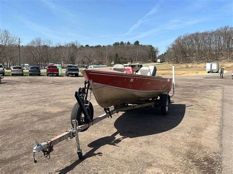 1985 Lund Boat, Trailer & Outboard Motor - Lee Real Estate & Auction ...