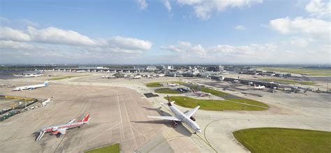 Manchester Airport adds more passengers than any other UK airport