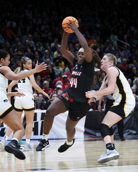 Louisville women's basketball roster 2023-24: Projecting Jeff Walz's ...