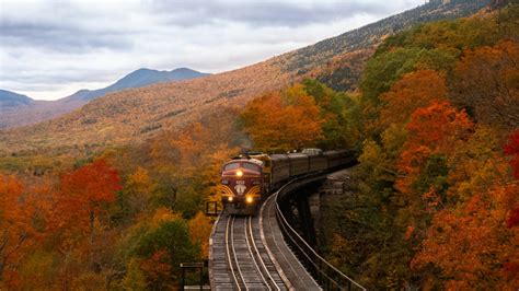 8 of the Most Scenic Train Rides in America - Visit USA Parks