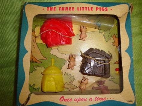 Vintage Three Little Pigs Boxed Toy