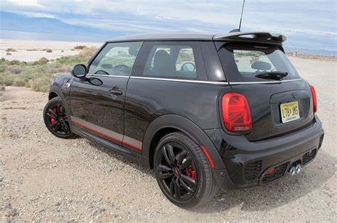 Review: 2019 MINI John Cooper Works Hatchback – WHEELS.ca