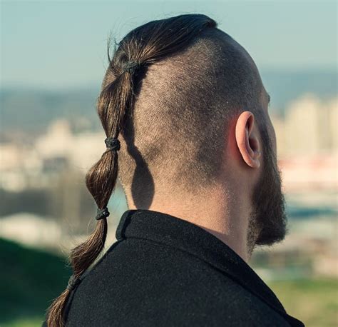 60 Popular Men's Ponytail Hairstyles - (Be Different in 2021)