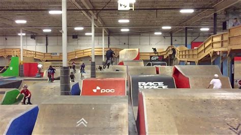 Lil Pros Tour Canada - Joyride 150 Indoor Bike Park - Toronto, Ontario - YouTube