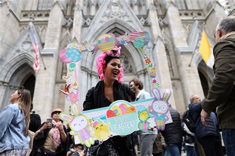 Sunday Best: The Annual Easter Bonnet Parade in NYC