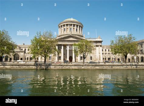 Four courts dublin Stock Photo: 22428916 - Alamy