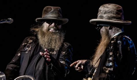 ZZ Top Bassist Dusty Hill Dies at 72