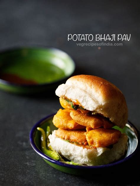 bhajji pav recipe, how to make batata bhaji pav recipe | potato bhaji pav