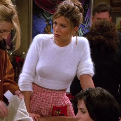 30 Outfits That Prove Rachel Green Was The Ultimate '90s Fashion Muse | Friends rachel outfits ...