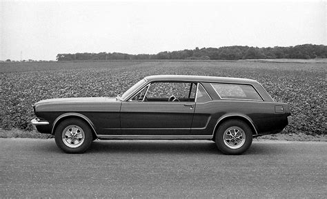 1965 Ford Mustang Station Wagon (Intermeccanica) - Studios