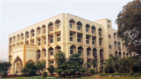 Jamia Millia Islamia engineering students demand course to be declared ...