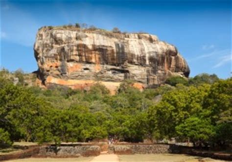 Sigiriya Rock Fort Historical Facts and Pictures | The History Hub