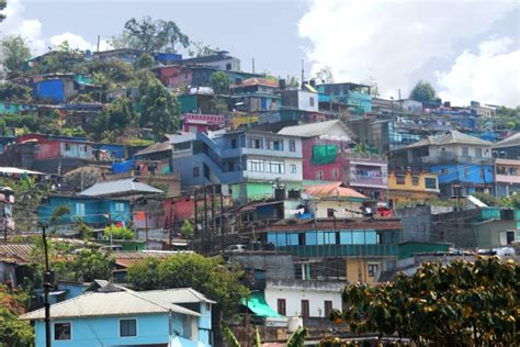 Bridging the Job Divide in Urban Slums in India - The Borgen Project