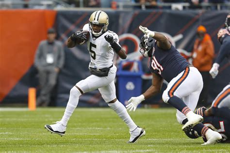 Bridgewater Throws for 2 TDs, Surging Saints Top Bears 36-25 | Chicago ...