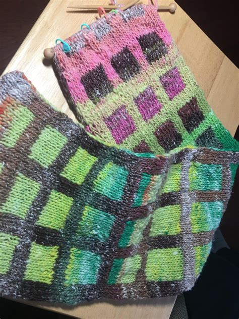 Double Knitting Two-sided scarf