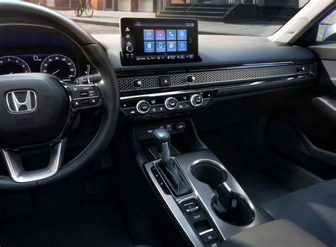 Preview: 2022 Honda Civic dials up wow factor with good looks, digital dash