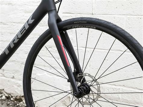 2019 Trek FX Sport 5 – Specs, Comparisons, Reviews – 99 Spokes