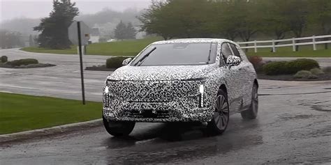 Unreleased electric Cadillac SUV spotted testing in the US [Video]