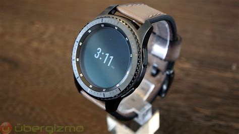 Samsung Gear S3: Hands-On Review | Ubergizmo