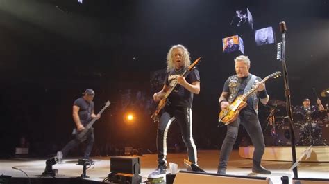 Metallica: Motorbreath (Milwaukee, WI - October 16, 2018) - YouTube