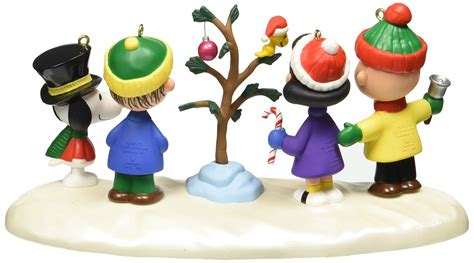 Hallmark Peanuts a Charlie Brown Christmas Ornament Set 1995 ** Inspect ...