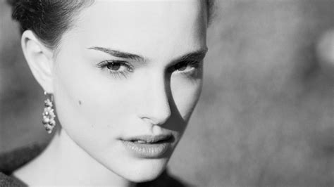 3840x2160 natalia portman 4k wallpaper hd desktop Black And White Portraits, Black And White ...