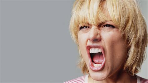 Angry Woman Yelling Memes - Imgflip