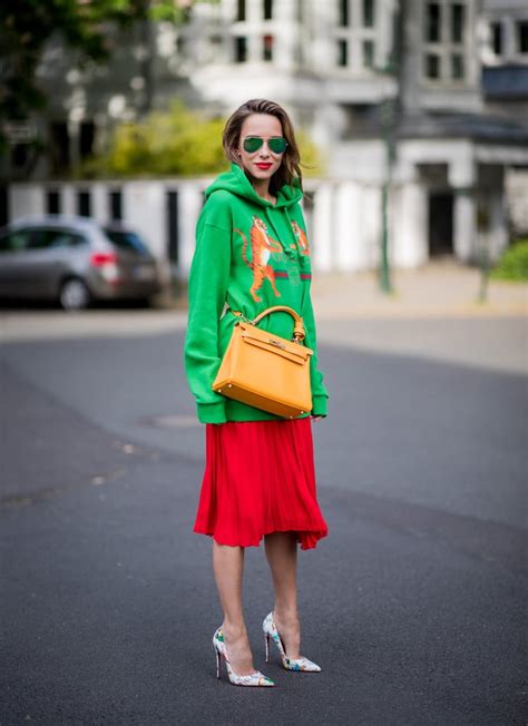 Green and Red | Unusual Colour Combination Outfit Ideas | POPSUGAR Fashion UK Photo 28