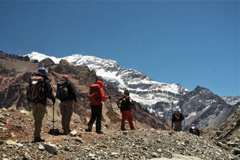 Ini Kisah Pendaki Indonesia Taklukkan Puncak Everest | Republika Online