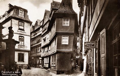 Historic Old Town of Frankfurt - SKYLINE ATLAS