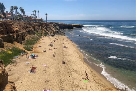 Visiting Sunset Cliffs Natural Park in San Diego - Nothing Familiar