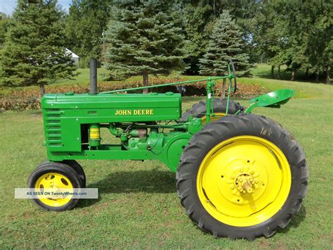 John Deere H Tractor - Restored