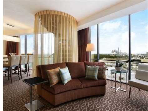 Hyatt Regency O'Hare Chicago Hotel (Chicago (IL)) - Deals, Photos & Reviews