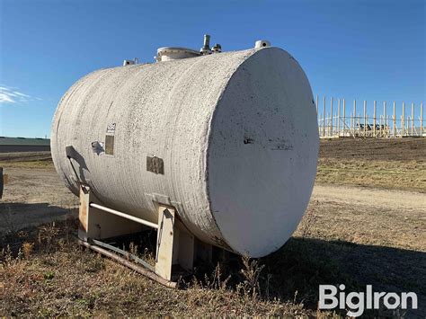 Custom Structures Fiberglass Tank BigIron Auctions