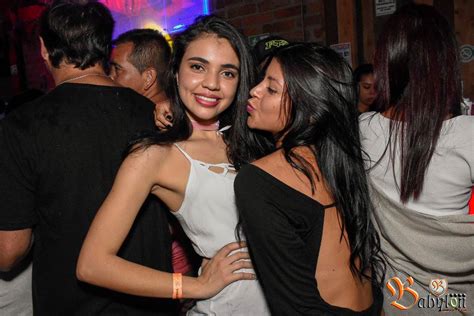 Colombia Nightlife Girls : Cartagena Nightlife - Best Bars and ...