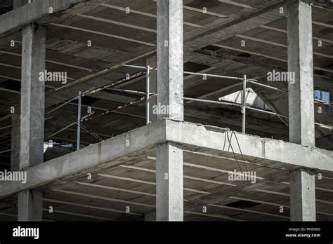 Concrete beam hi-res stock photography and images - Alamy