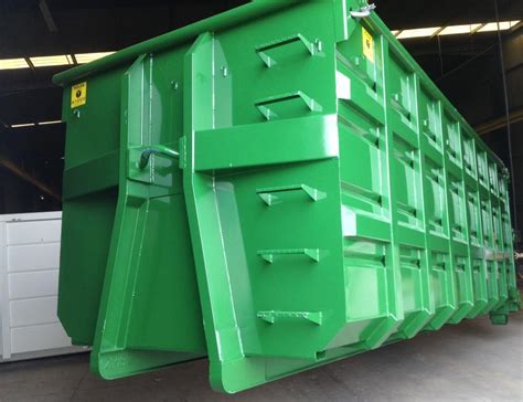 Sale of hooklift containers 7- 41 m3, containers for industrial wastes recycling