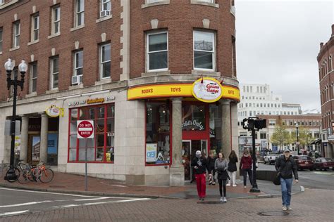 Curious George Store to Swing Over to New Home in Central Square | News | The Harvard Crimson