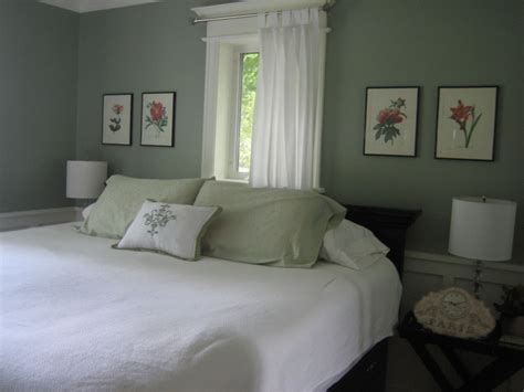 Bedroom Colors Grey Walls Antique Purple Quilt Master Bedroom - sage green master bedroom ...