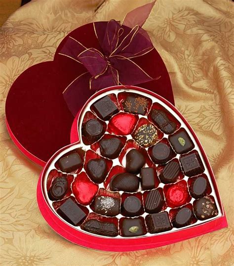 heart shaped chocolate box