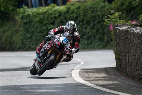 IOMTT: Monster Energy Supersport TT Race 1 Results - Asphalt & Rubber