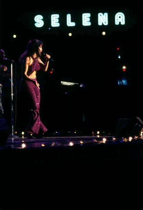 Selena The Last Concert Scene another amazing outfit | Selena ...