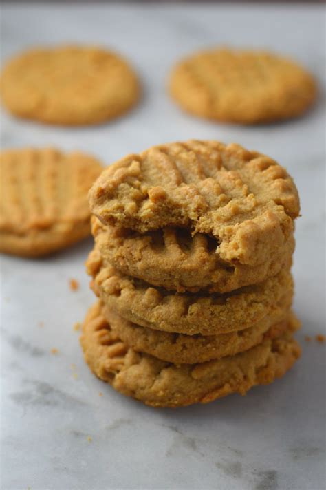 Peanut Butter Protein Cookies | A Taste of Madness