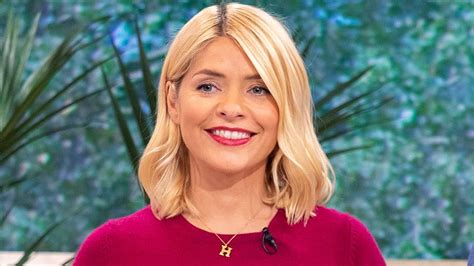 Holly Willoughby's navy blue shirt dress is one of the most flattering styles we have ever seen ...