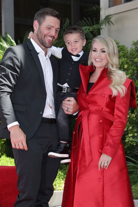 Carrie Underwood and Mike Fisher Kids: See Cutest Family Photos