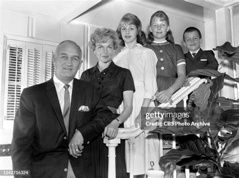 Mrs Tom Harmon & Family Photos and Premium High Res Pictures - Getty Images