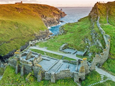 Tintagel Castle | Boarding-Time